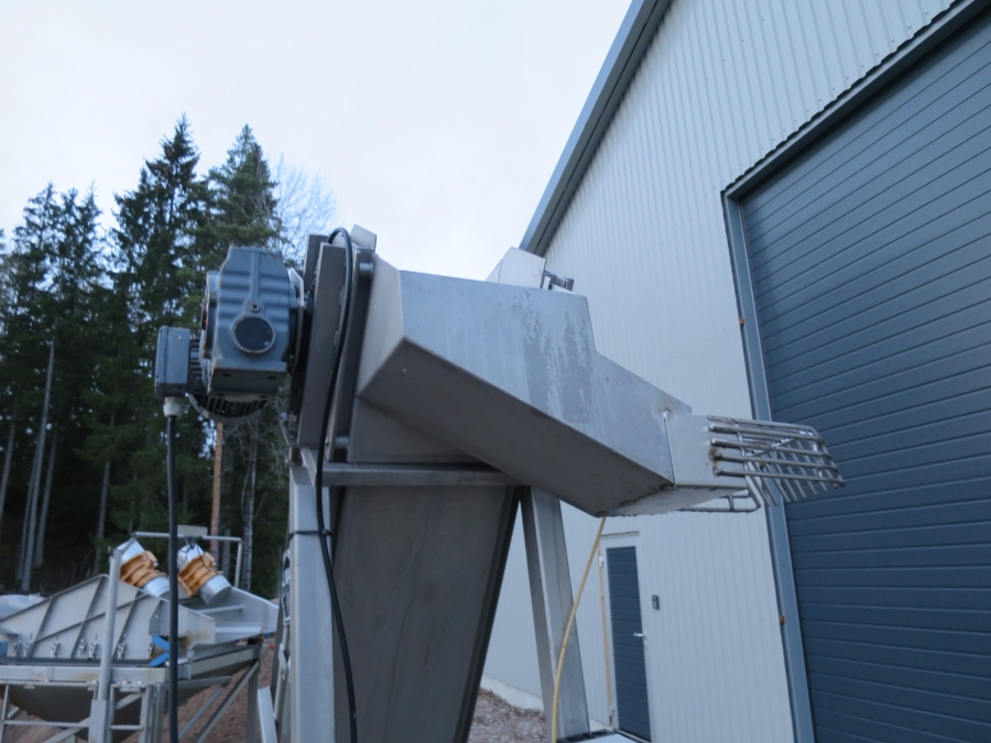 4226 LIMAS feeding conveyor 2400x250 mm