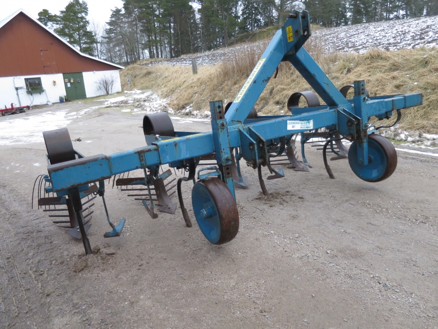 4274 Köckerling potatiskup 4 rad med drillräfsa