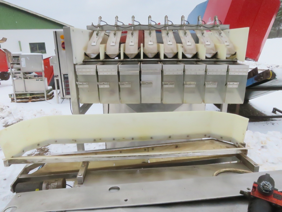 4278 Newtec 2000 Waage mit VB40CC Tütemaschine