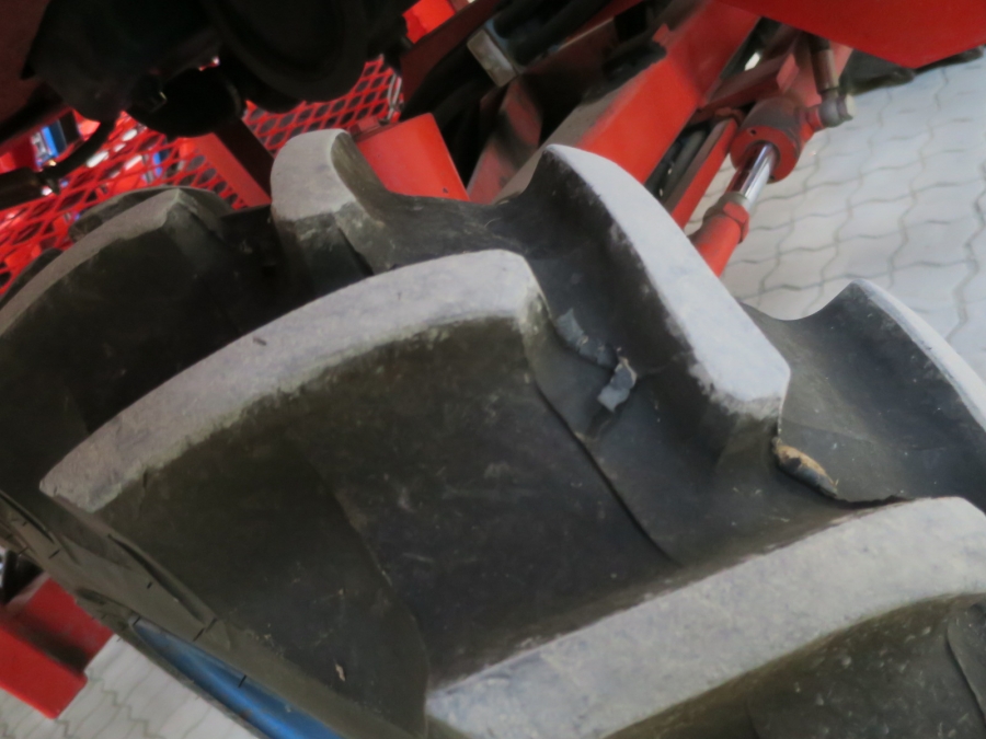 4334 Ferrari Rotostrapp Pflanzmaschine Selbstfahrend