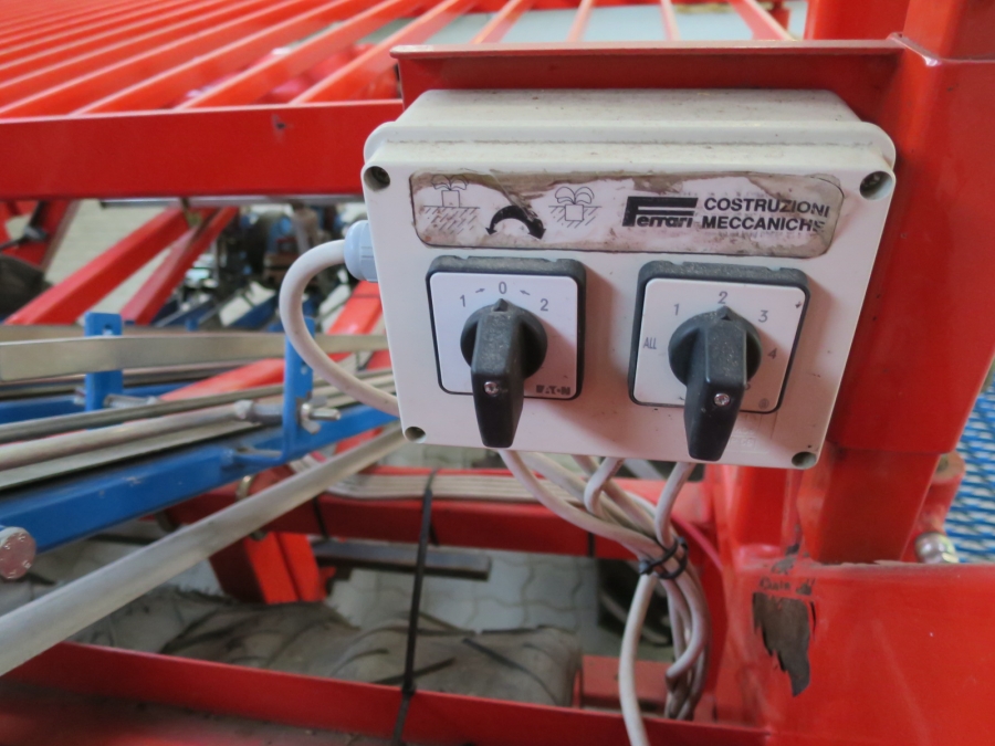 4334 Ferrari Rotostrapp Pflanzmaschine Selbstfahrend