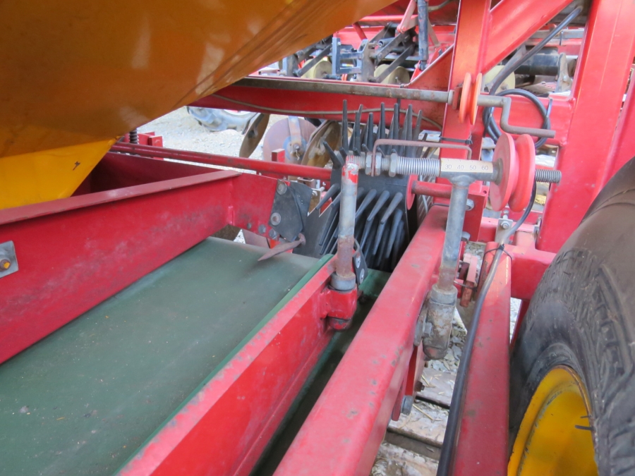 4340 Koningsplanter AP475 potatissättare