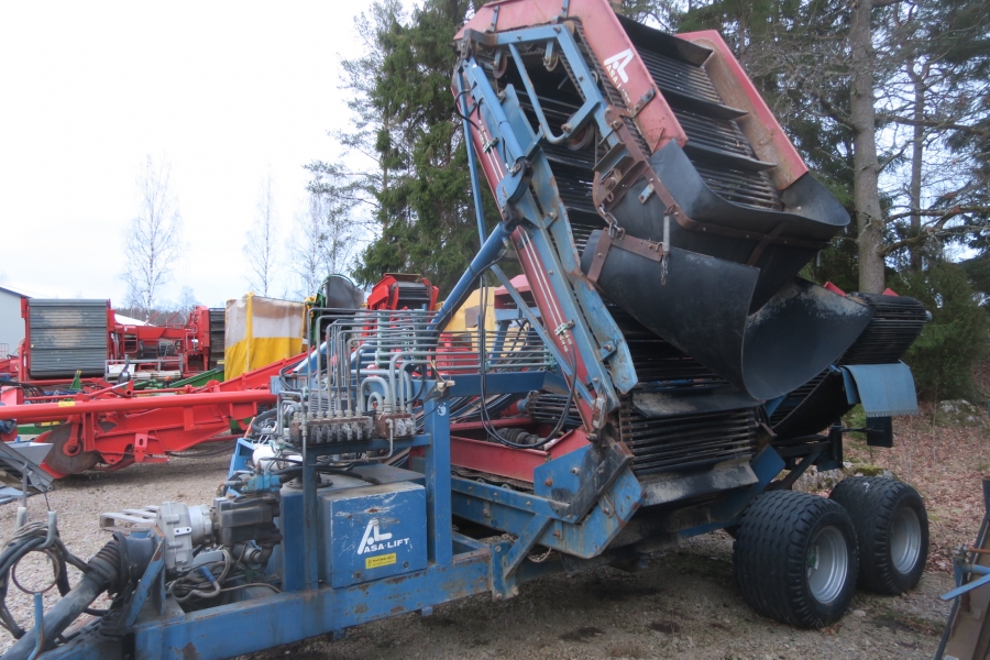 4350 Asa-Lift Möhrenroder T-200E 2 Reihe mit Elevator
