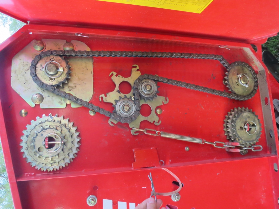 4351 Grimme GL32F Potato planter 2 row