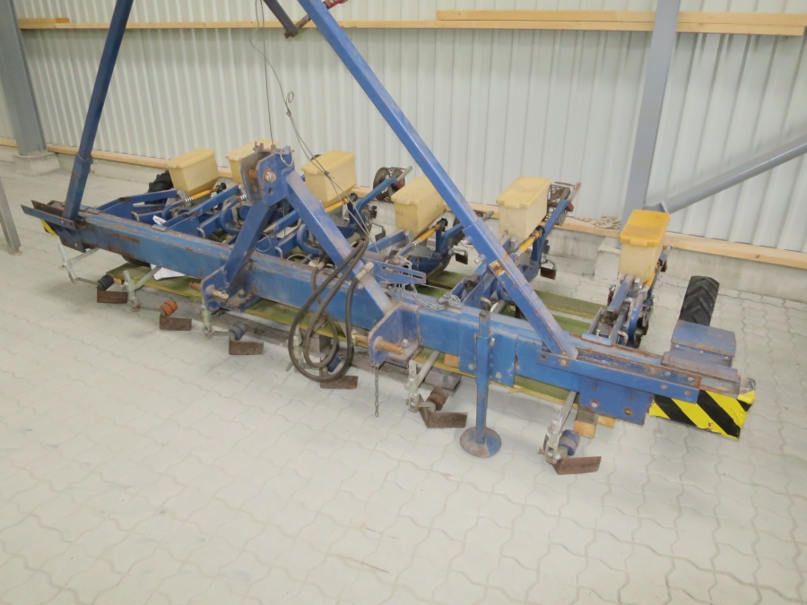 4353 Nibex 6 rad precisionssåmaskin