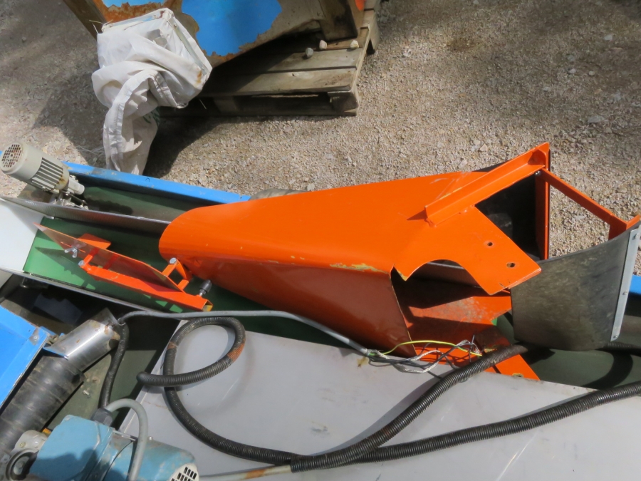 4367 EMVE Waage für Möhren, Kartoffeln etc. 