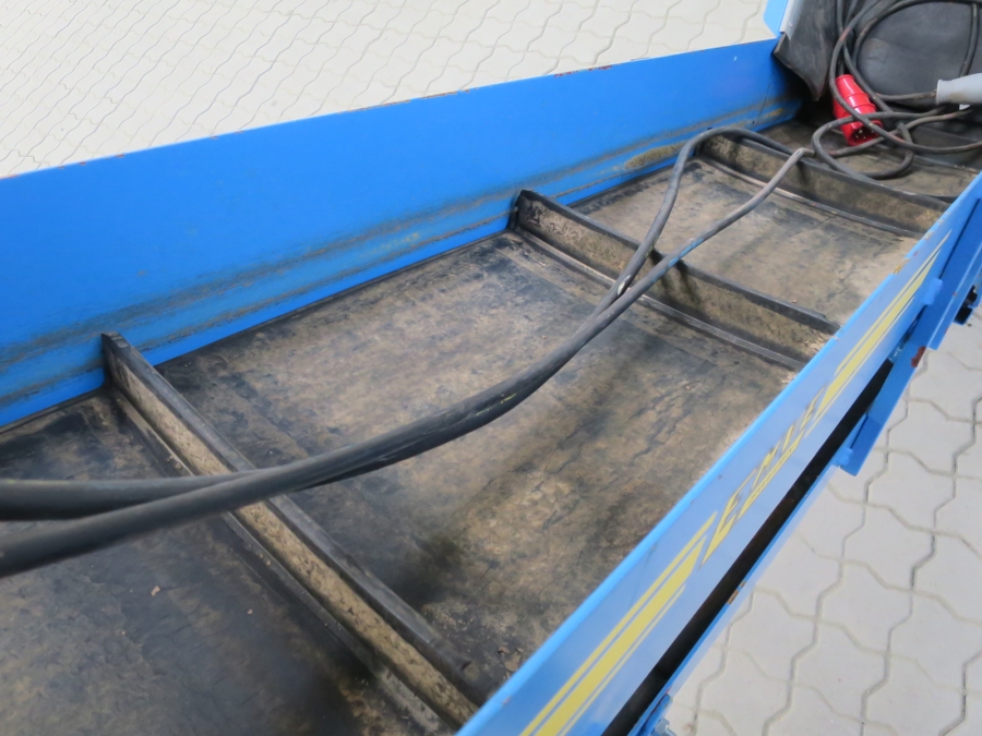4368 EMVE elevator 2000x350 mm nyskick