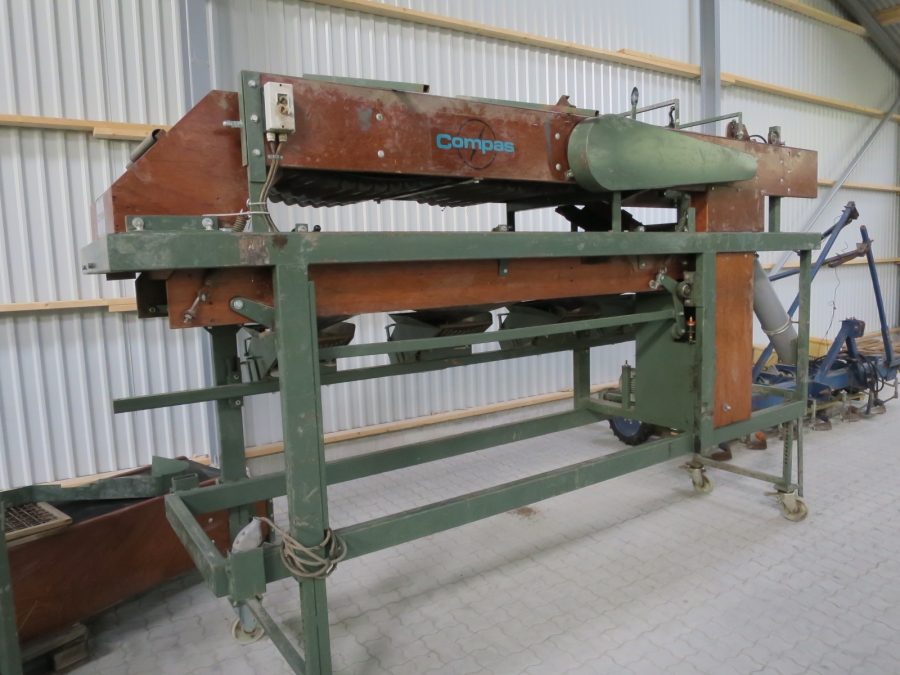 4373 Compas EAS60 Kartoffelsortierer