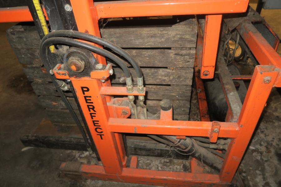 4387 Perfect apple grading line