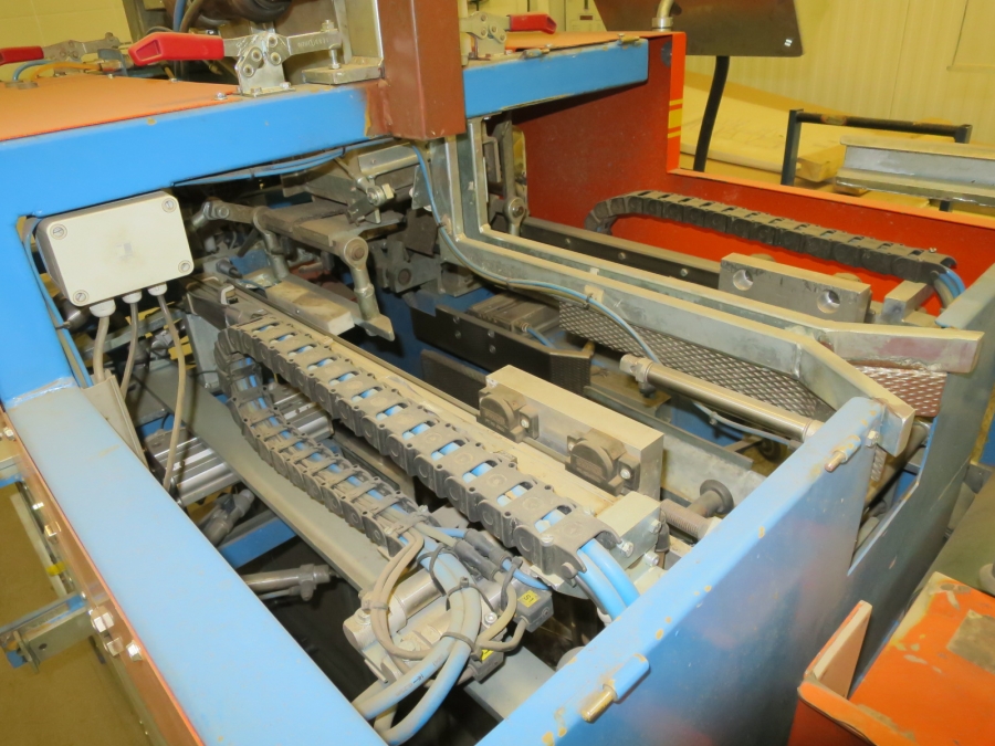 4406 EMVE BE5000 Papiertütemaschine