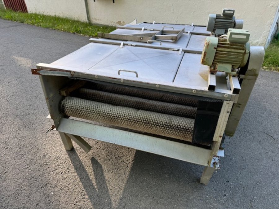4413 EMVE borsttvätt 1000mm x12 rullar