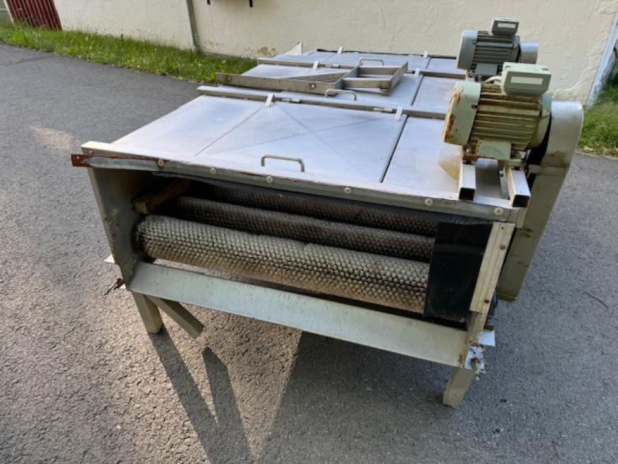 4413 EMVE borsttvätt 1000mm x12 rullar