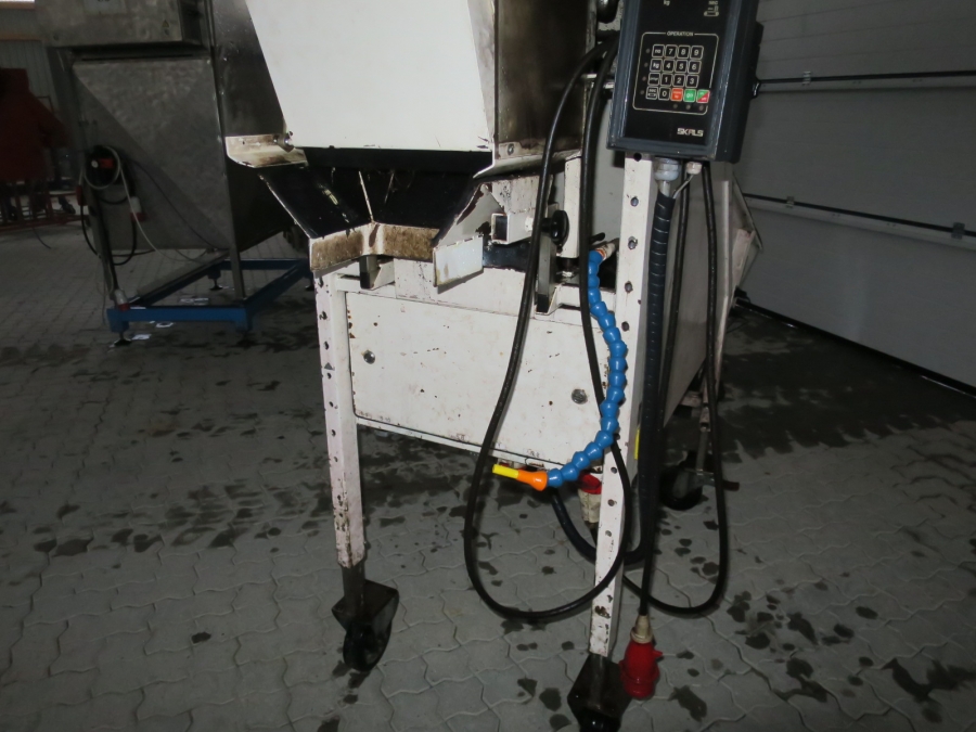 4438 SKALS AM420 Automatische waage