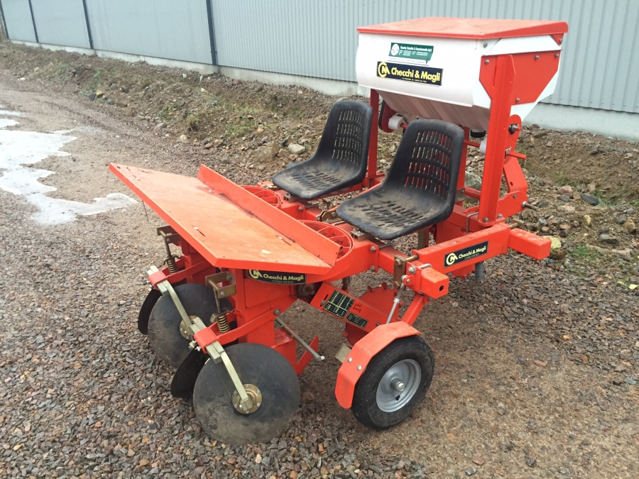 4447 Checchi & Magli F300L