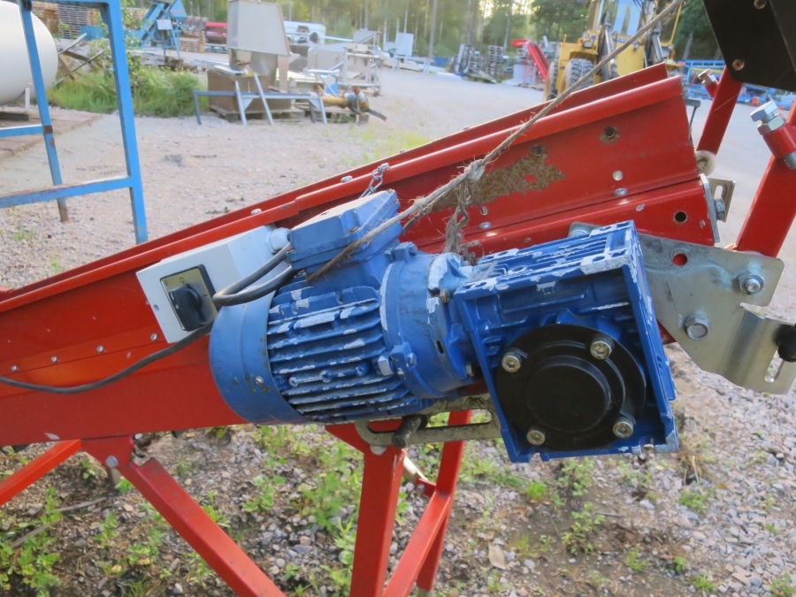 4457 EKKO Förderband 2400x400