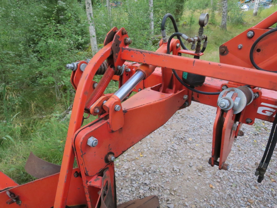 4513 Grimme bäddplog Shape former 