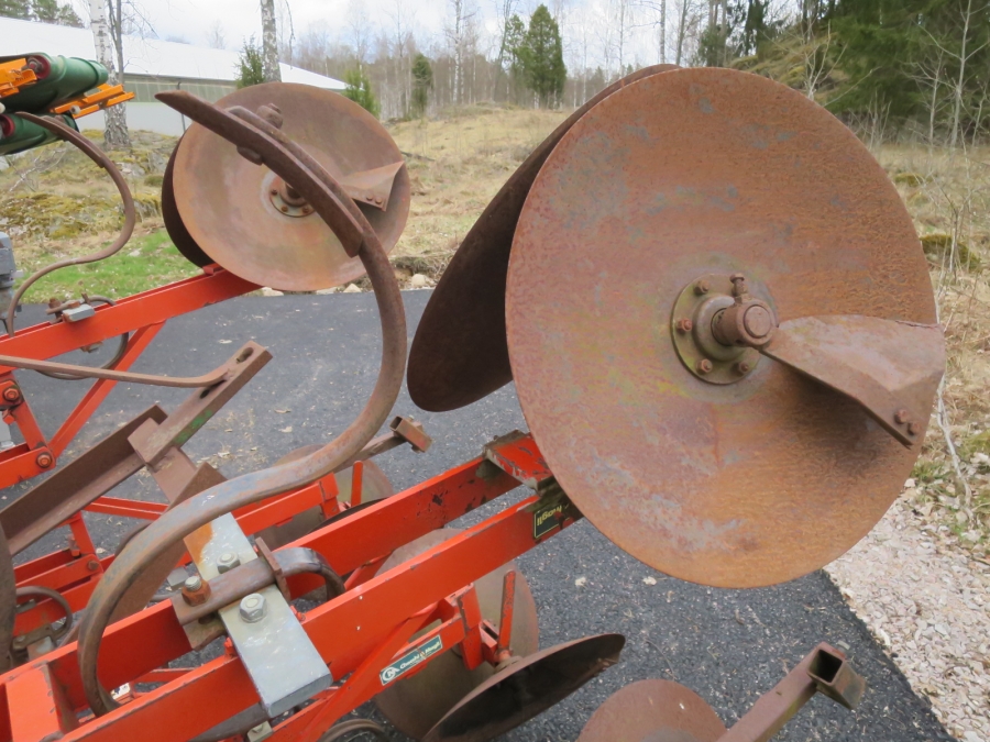 4536 Checchi & Magli disc ridger VR76