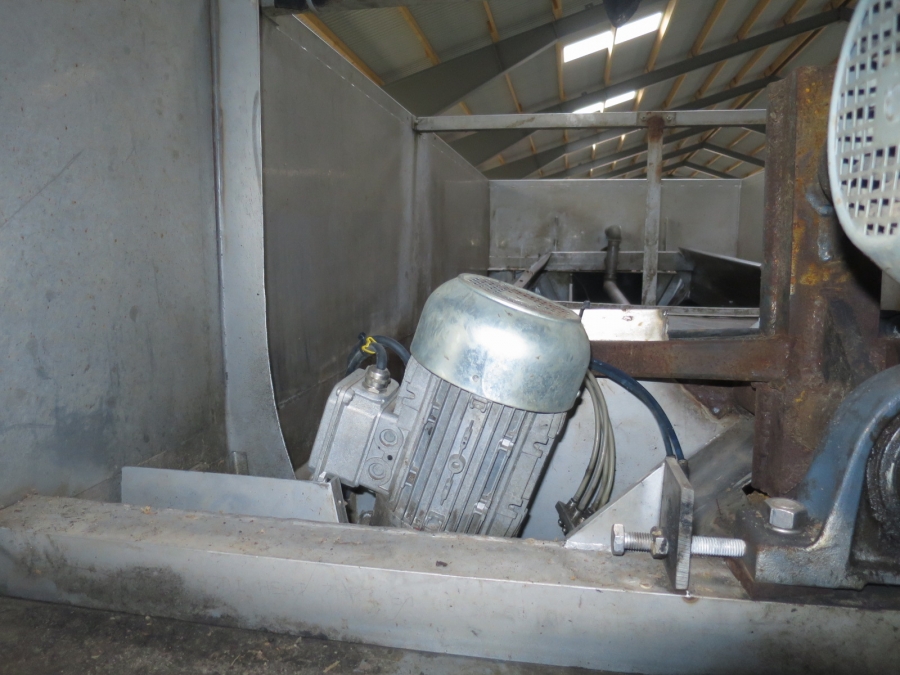 4552 TONG Martin Maq Polierer 3 m 
