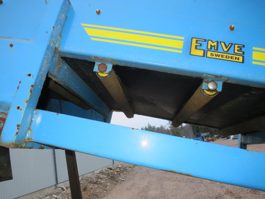 4563 EMVE binge med matningselevator