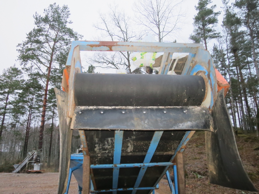 4563 EMVE binge med matningselevator