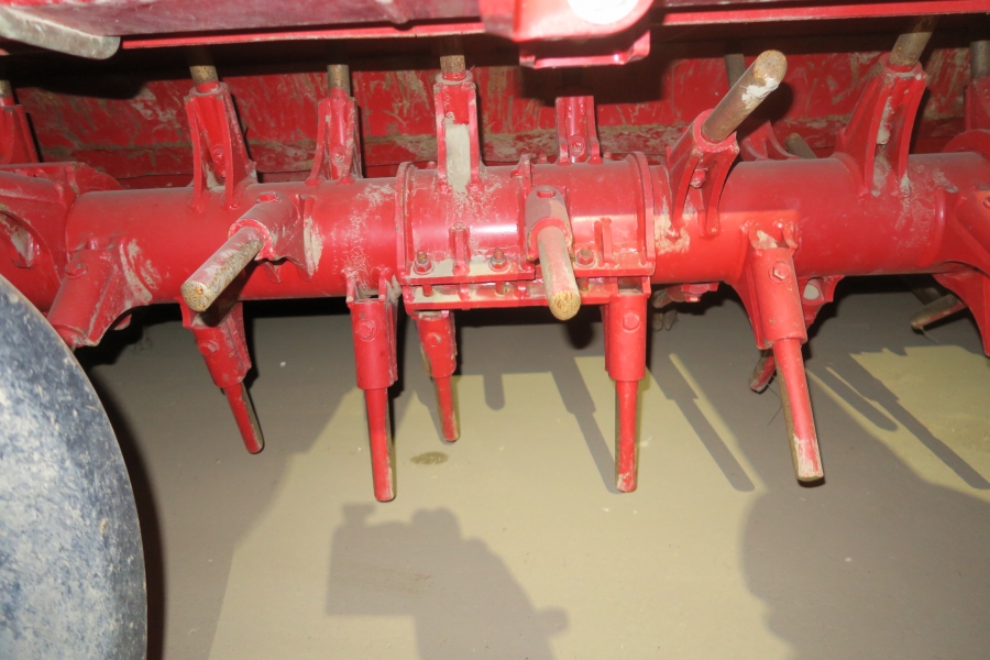 4597 Grimme GF400 rotary hiller 4x75 cm