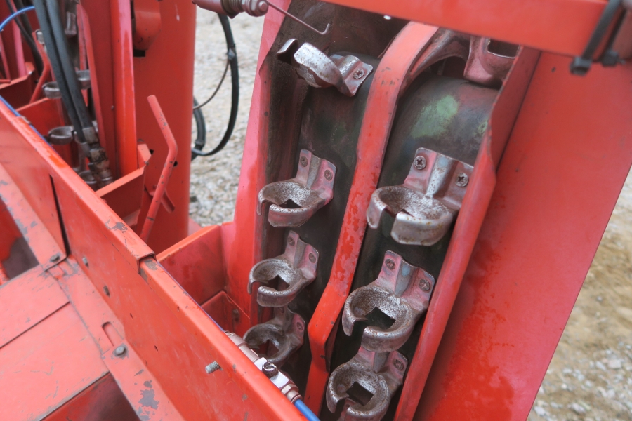 4611 Kverneland Underhaug 1300 potatissättare