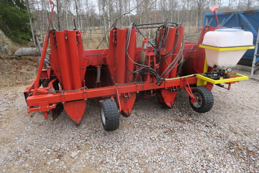 4611 Kverneland Underhaug 1300 potatissättare