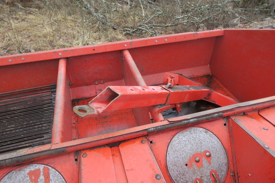 4611 Kverneland Underhaug 1300 potatissättare