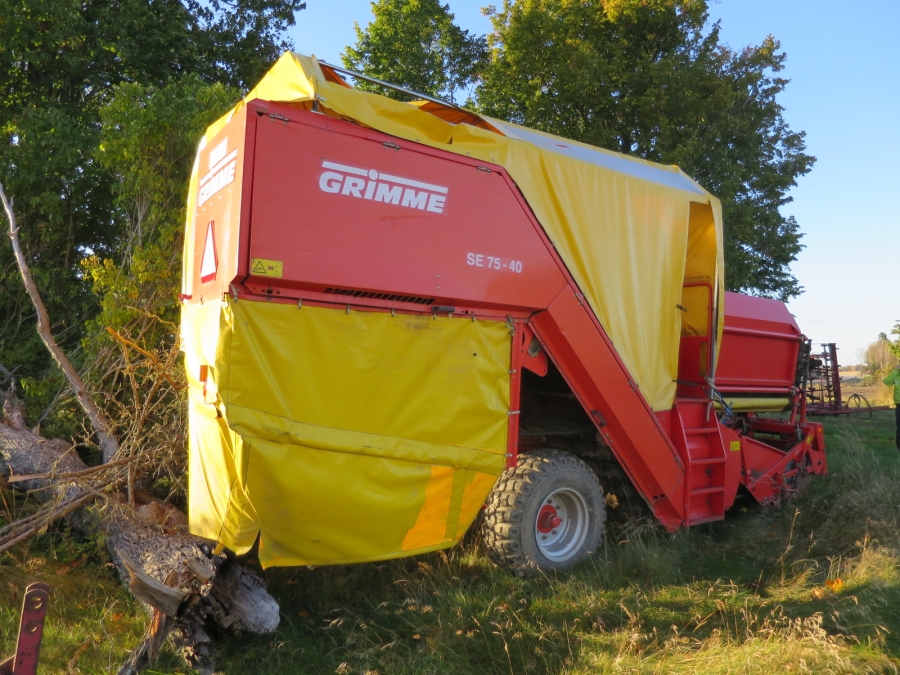 4618 Grimme SE75-40 potatisupptagare