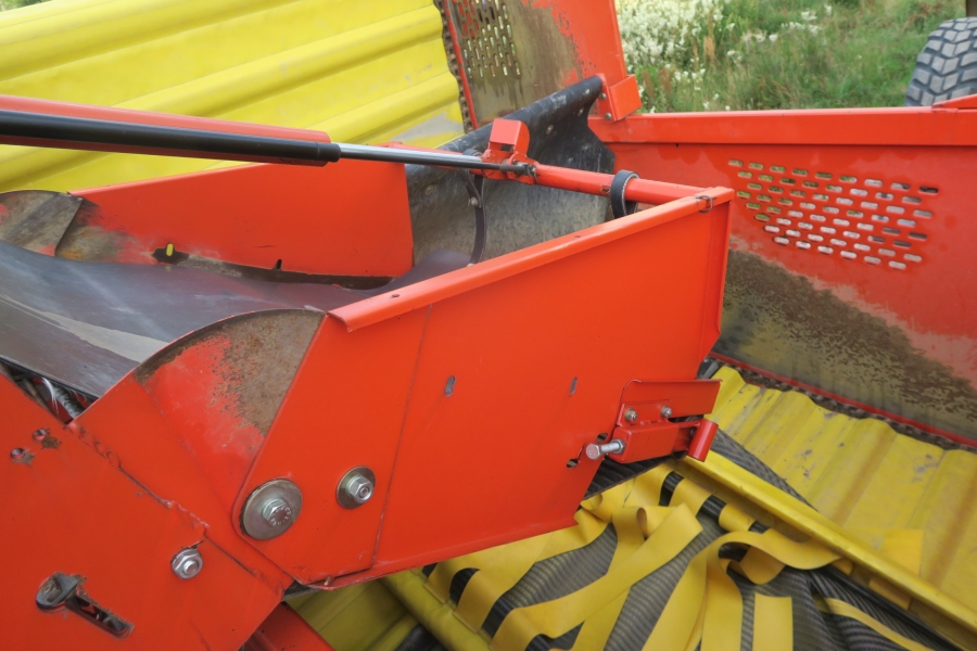4665 Grimme SE75-30 potatisupptagare