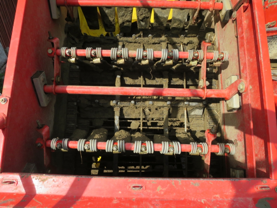 4679 Grimme SE75-30 potatisupptagare