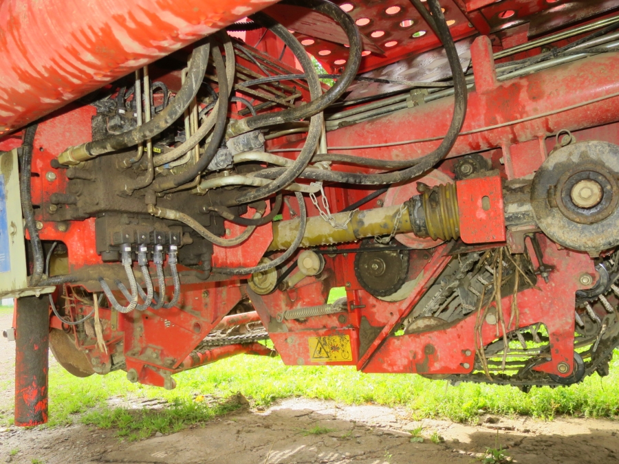 4679 Grimme SE75-30 potatisupptagare