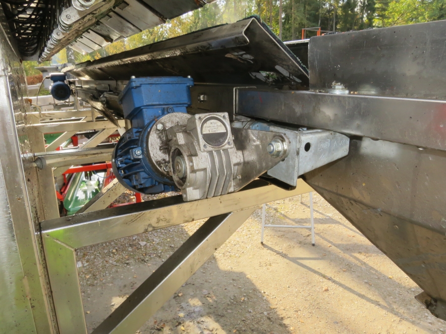 4699 Newtec 2009XB Waage