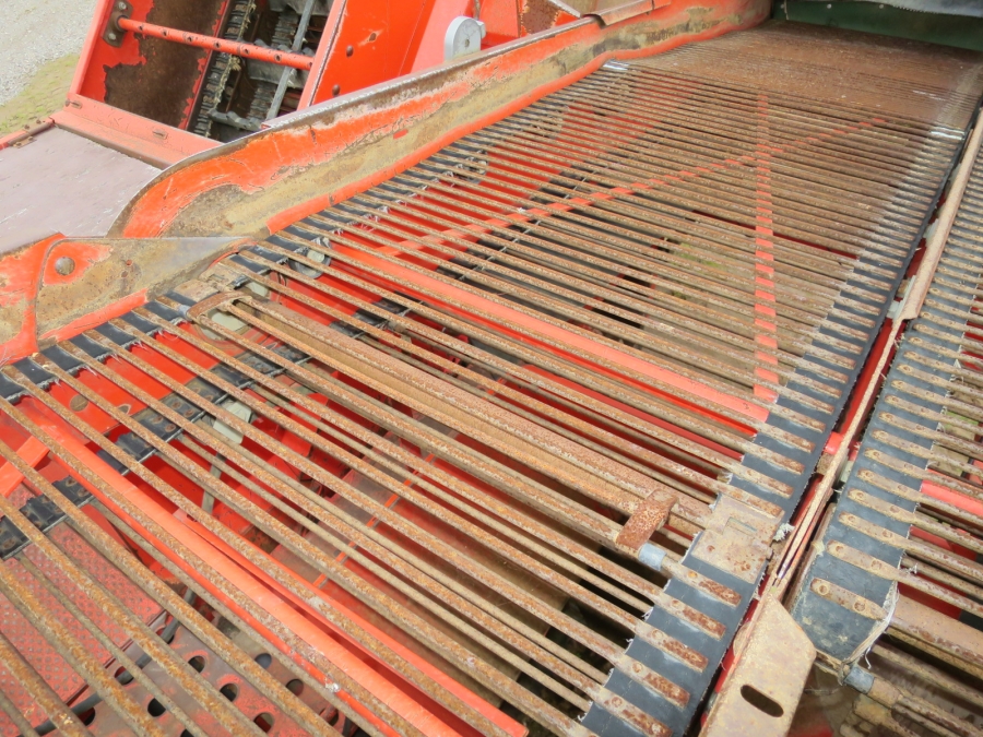 4704 Grimme SE75-30 potatisupptagare