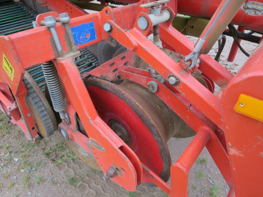 4704 Grimme SE75-30 potatisupptagare