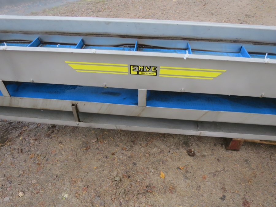 4709 EMVE Förderband 4700x350mm EDELSTAHL