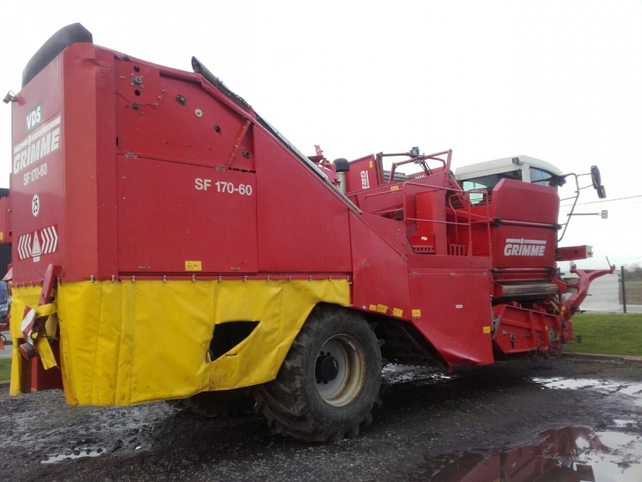 4728 Grimme SF170-60 potato harvester