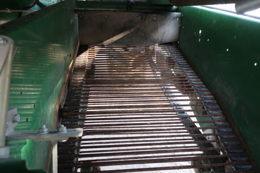 4738 WM 6000 potatisupptagare 6 ton tank