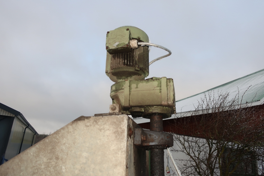 4747 Schneider stenfrånskiljare