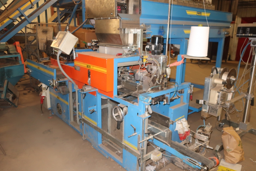 4785 NEWTEC 2012B with EMVE BE5000 paper bagger