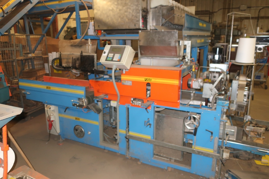4785 NEWTEC 2012B with EMVE BE5000 paper bagger
