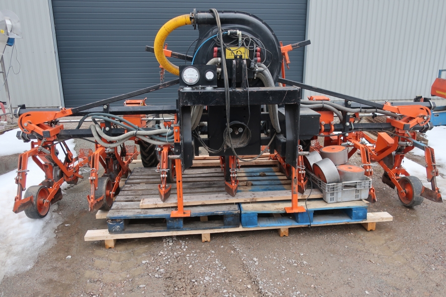 4789 Stanhay 785 precision seeder