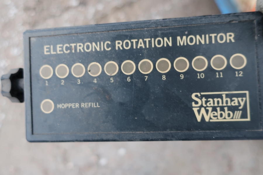 4789 Stanhay 785 precision seeder