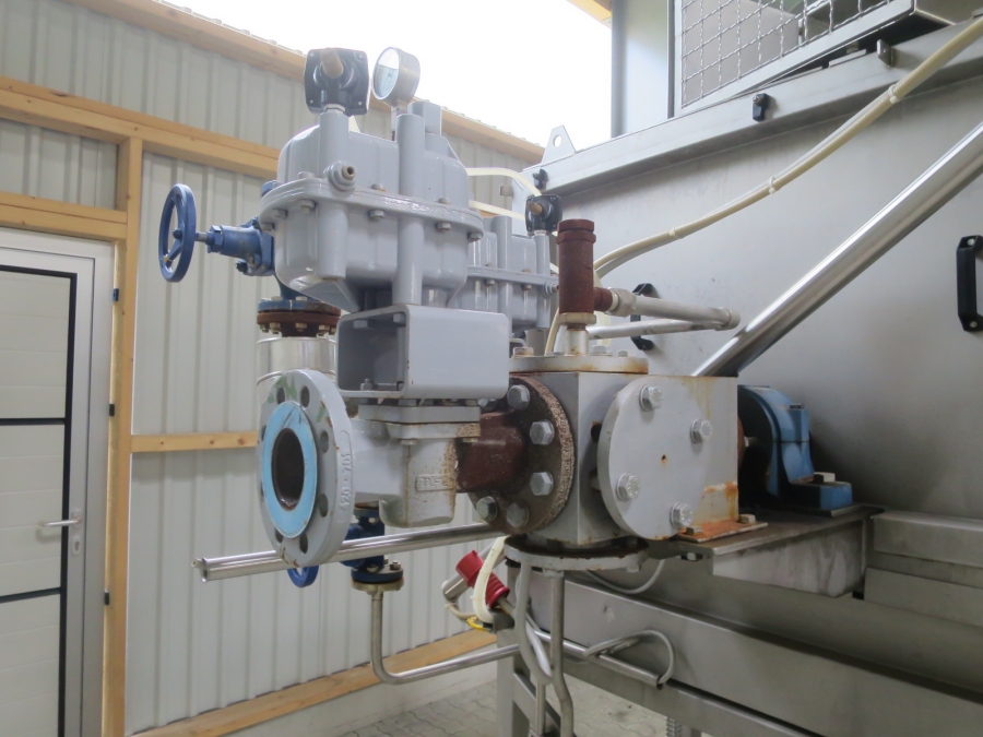 4816 Komen + Kuin steam peeler