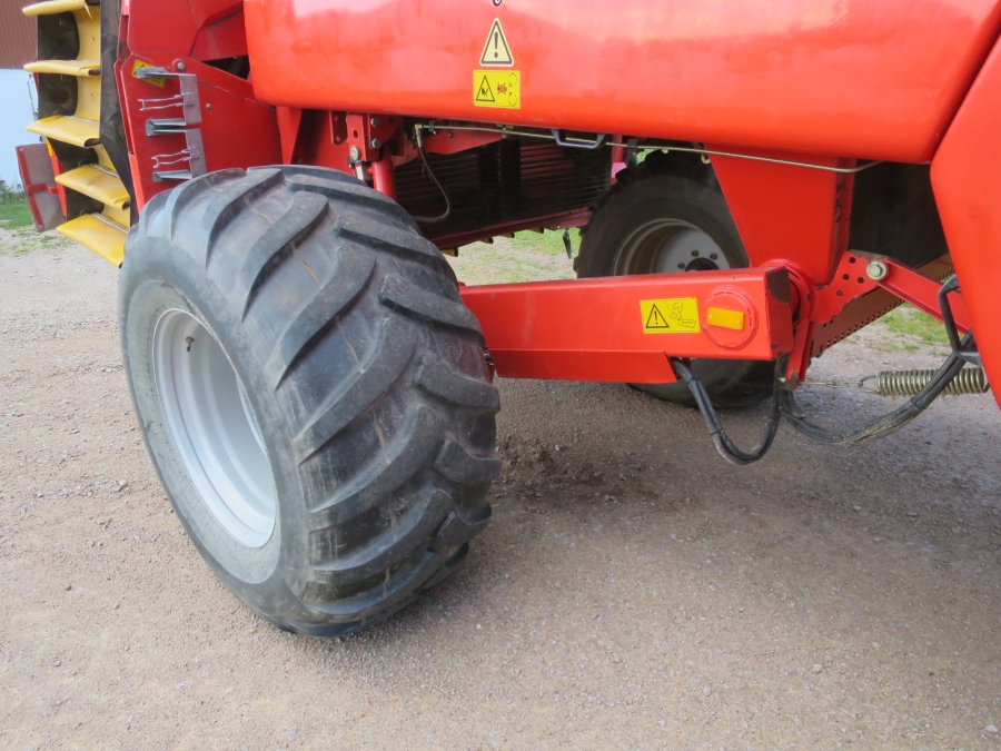 4822 Grimme GZ1700 Potato harvester