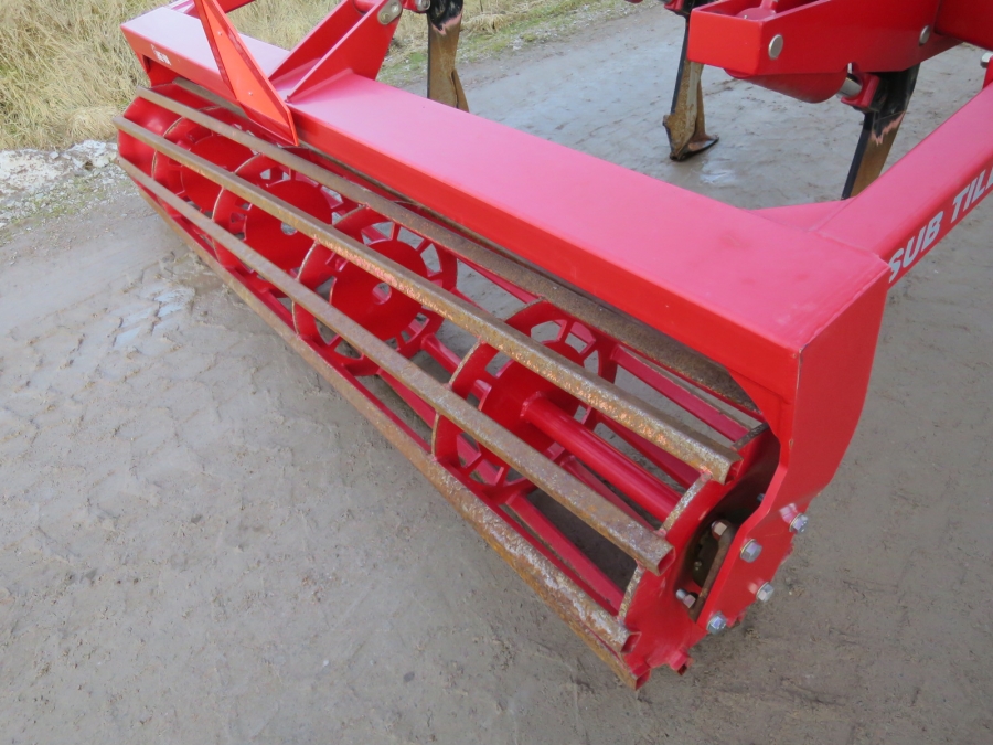 4827 HE-VA sub-tiller sub soiler