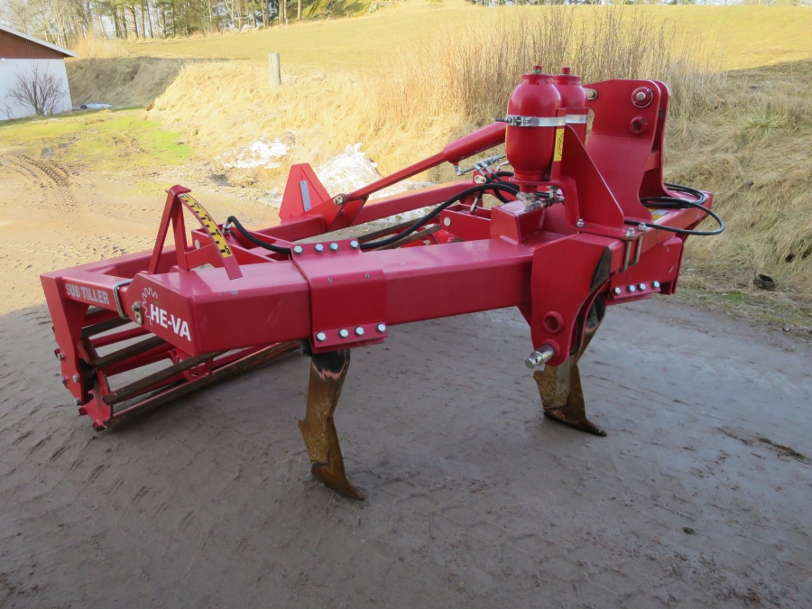4827 HE-VA sub-tiller sub soiler