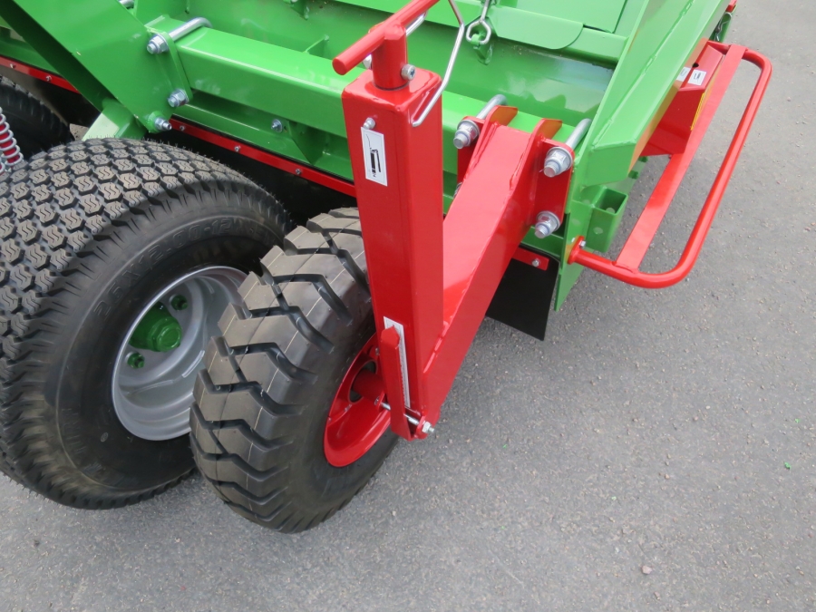 4846 Baselier haulm topper 4LKB190