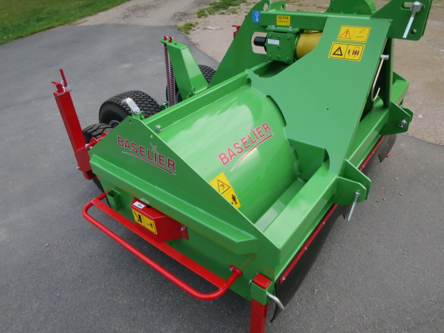 4846 Baselier haulm topper 4LKB190