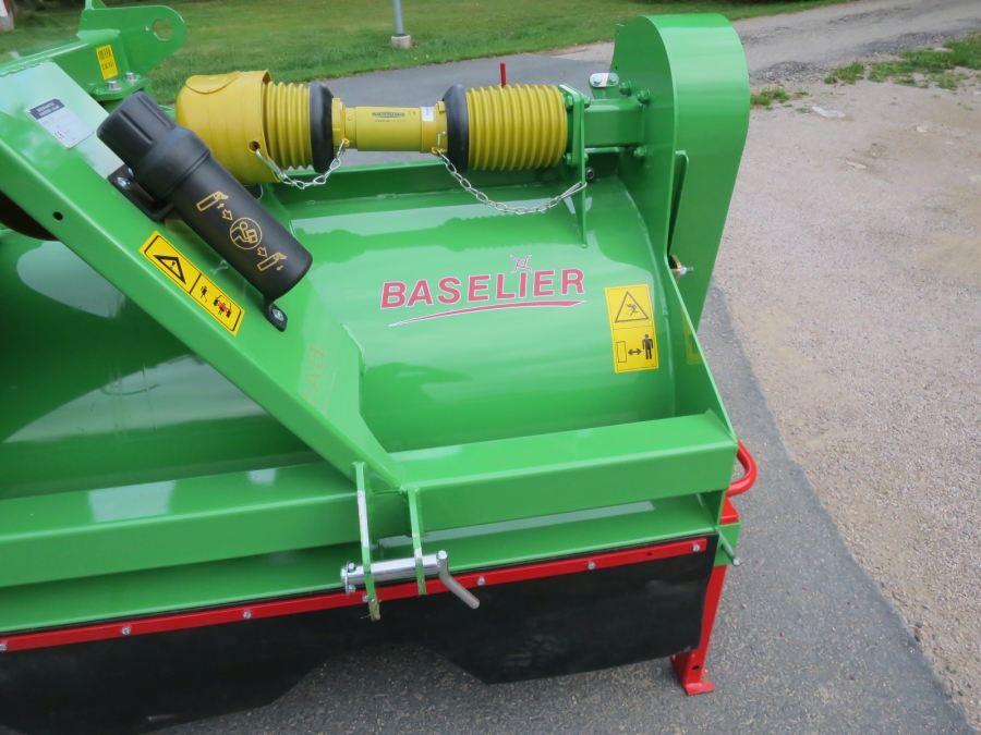 4846 Baselier haulm topper 4LKB190